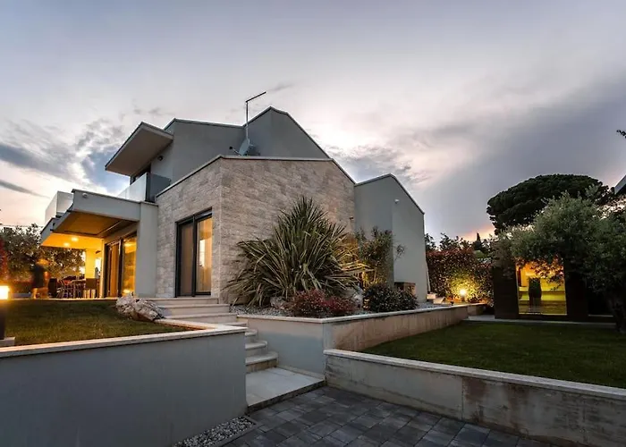 Panamera By Briskva Βίλα