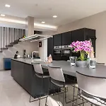 Panamera By Briskva Villa *