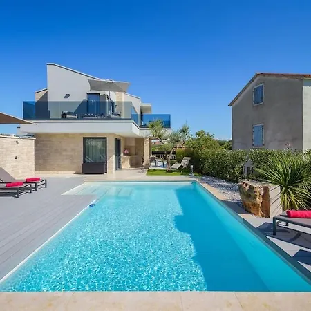 Panamera Villa
