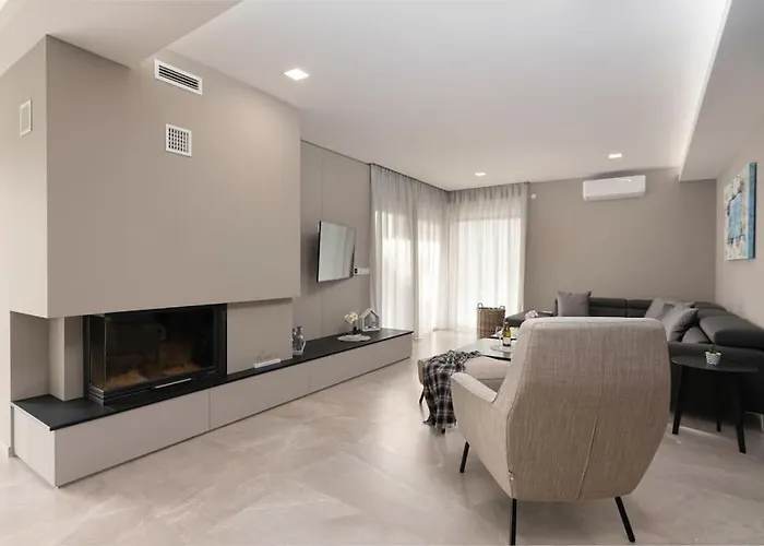 Villa Panamera By Briskva *